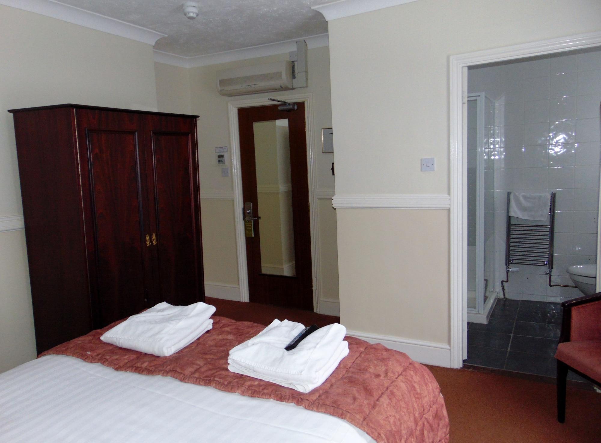 San Clu Hotel, Bar & Brasserie Ramsgate Bagian luar foto