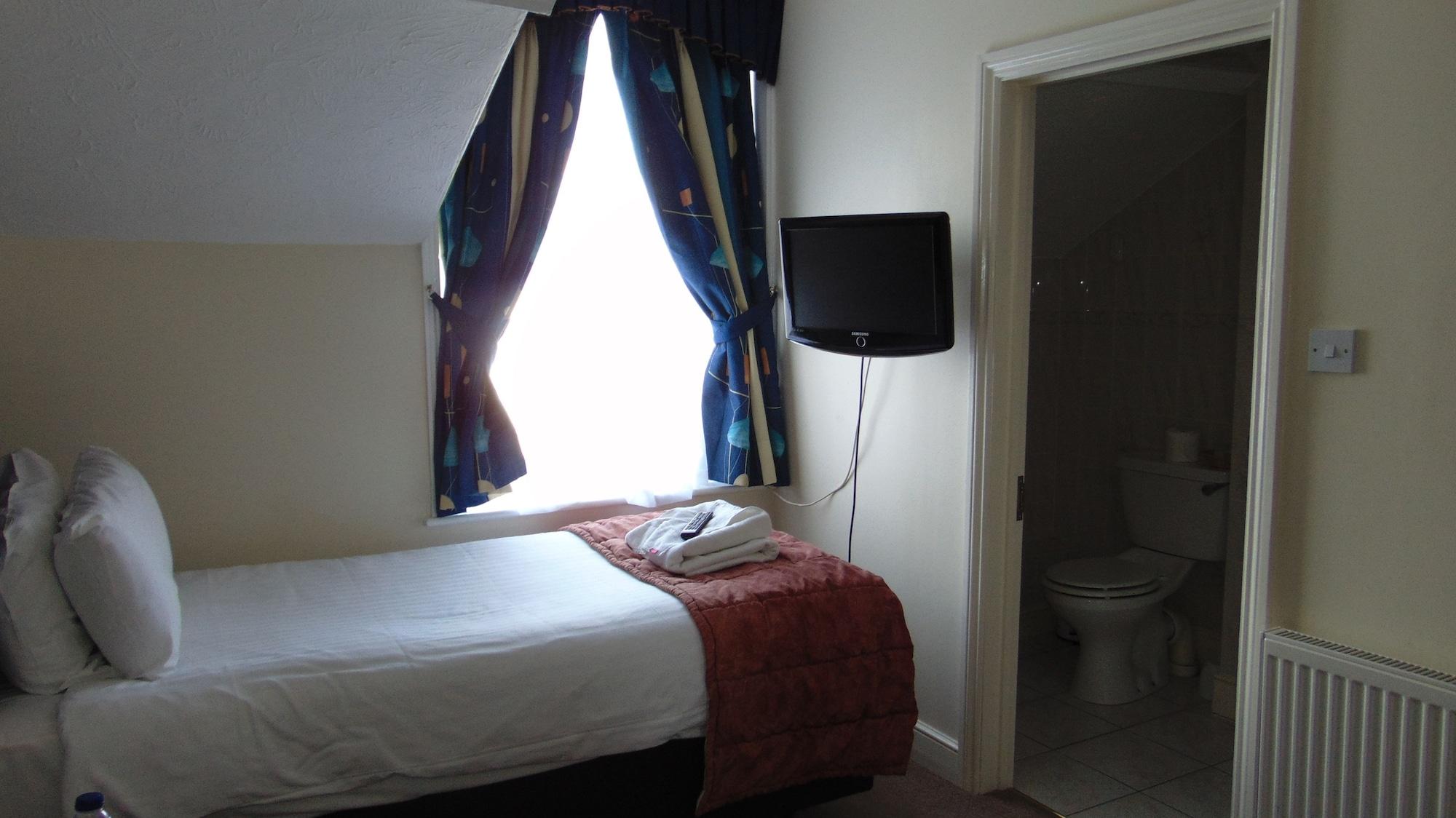 San Clu Hotel, Bar & Brasserie Ramsgate Bagian luar foto