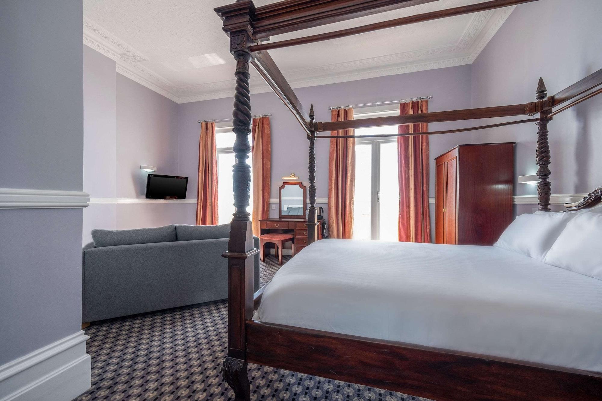 San Clu Hotel, Bar & Brasserie Ramsgate Bagian luar foto