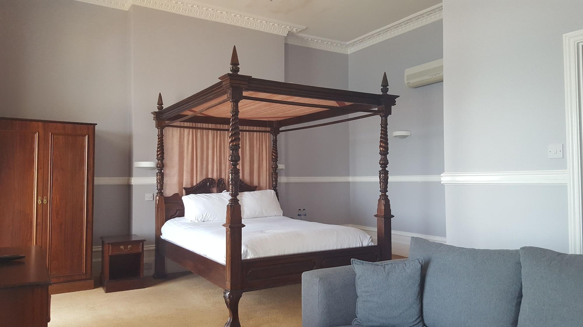 San Clu Hotel, Bar & Brasserie Ramsgate Bagian luar foto