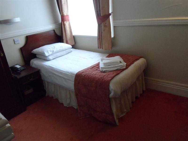 San Clu Hotel, Bar & Brasserie Ramsgate Bagian luar foto
